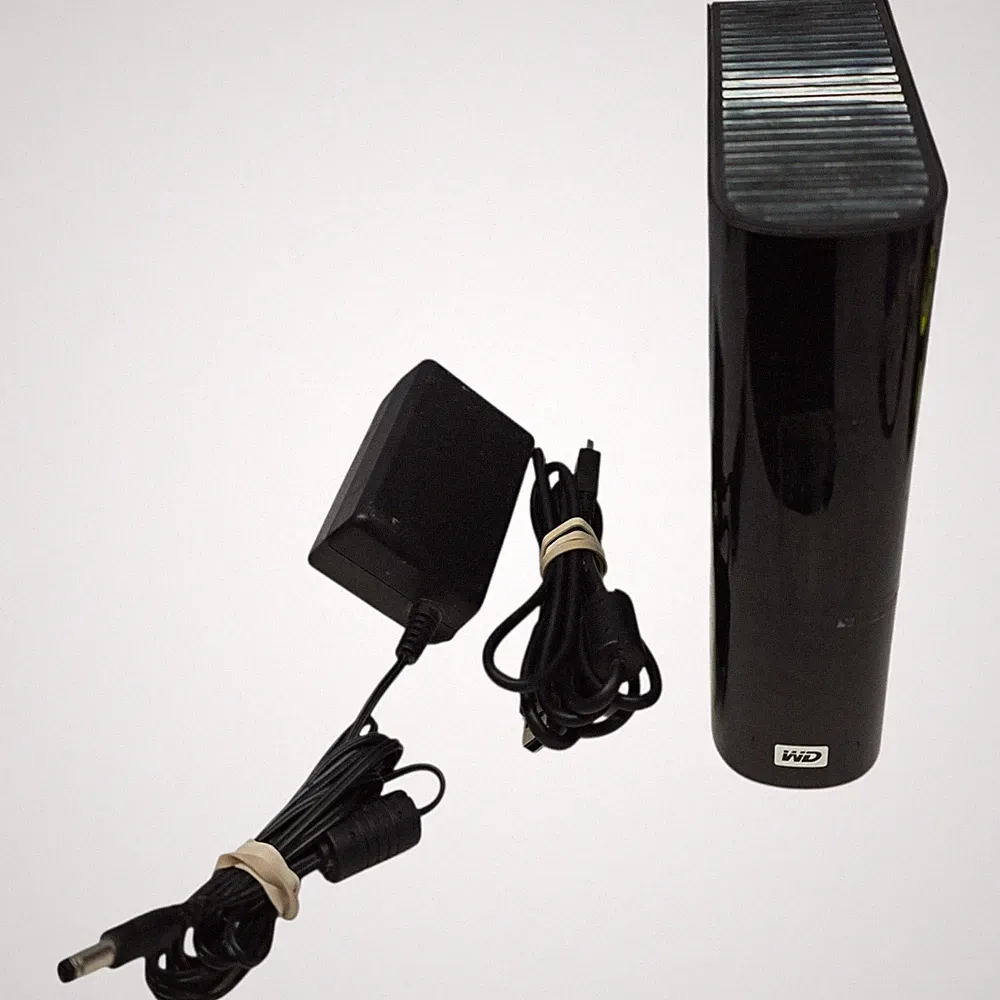 WD Western Digital Hard Drive WDBAAF0020HBK-00 with Power Adapter & USB Cable